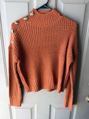 Women’s Burnt Orange Button-Shoulder Knit Sweater